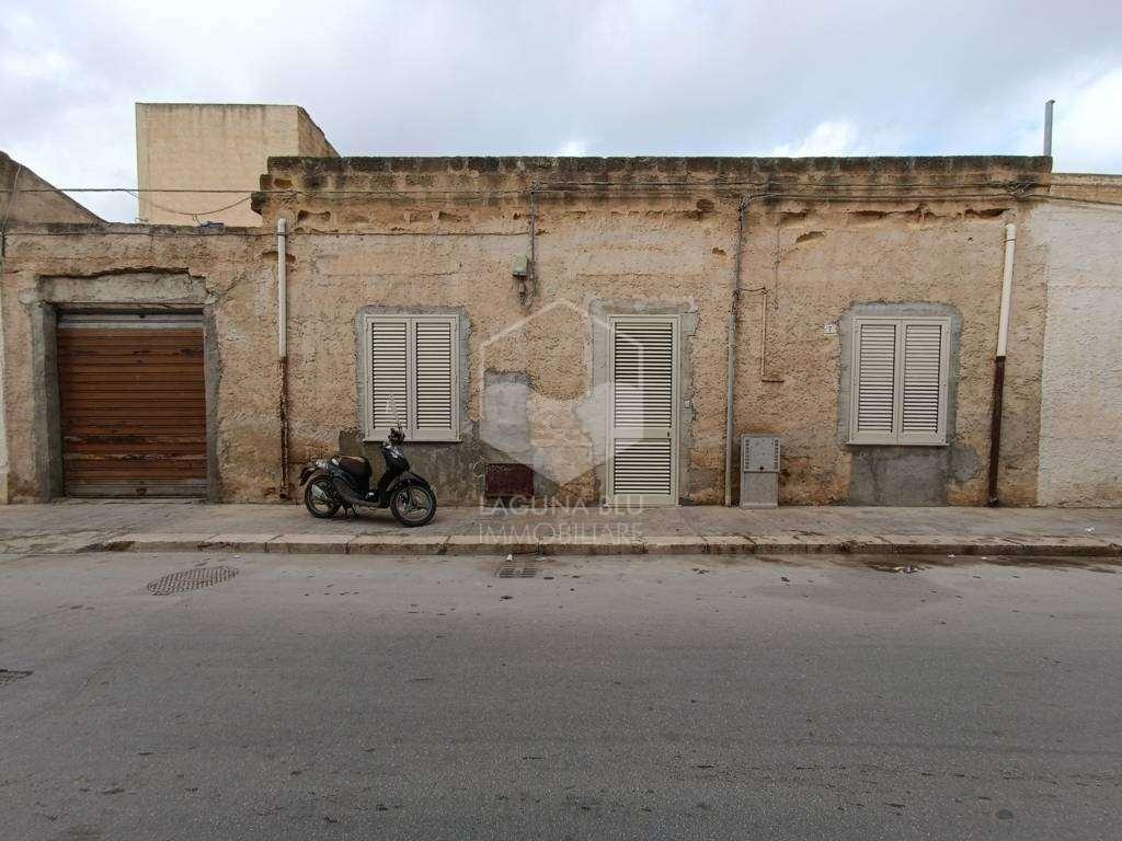 casa indipendente in vendita a Marsala
