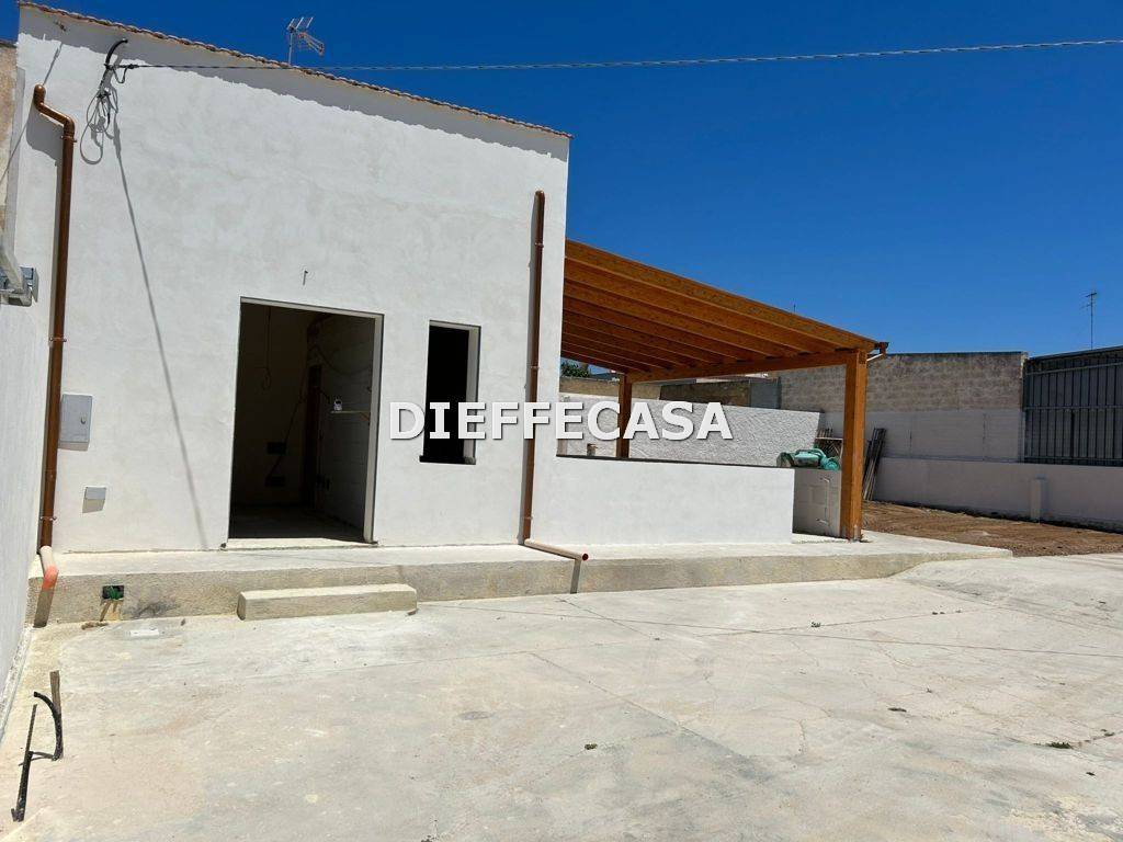 casa indipendente in vendita a Marsala