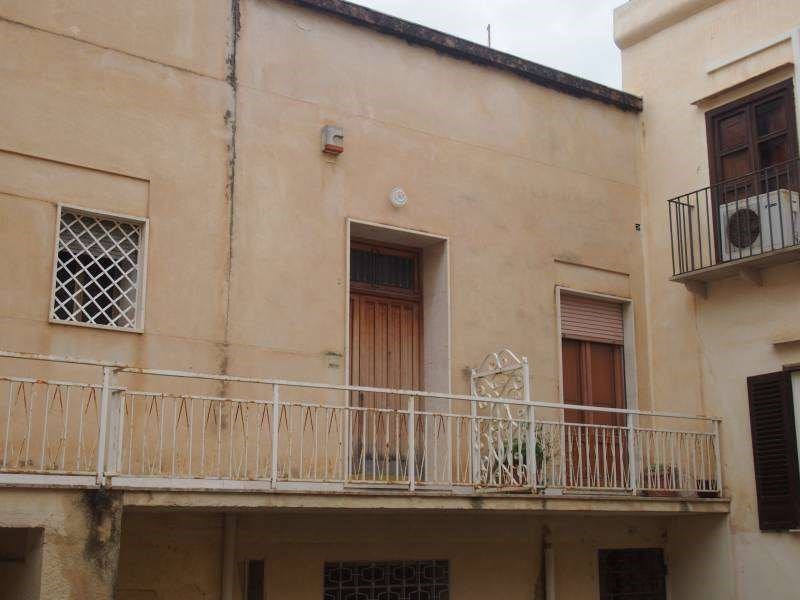 casa indipendente in vendita a Marsala in zona Centro Storico