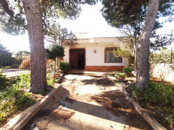 casa indipendente in vendita a Marsala