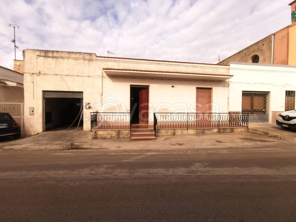 casa indipendente in vendita a Marsala