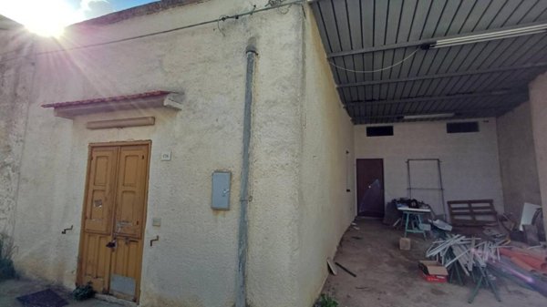 casa indipendente in vendita a Marsala