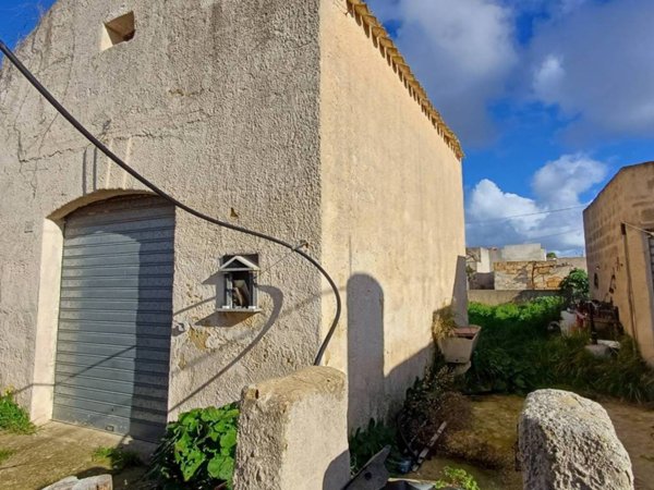 casa indipendente in vendita a Marsala