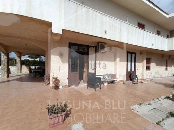 casa indipendente in vendita a Marsala