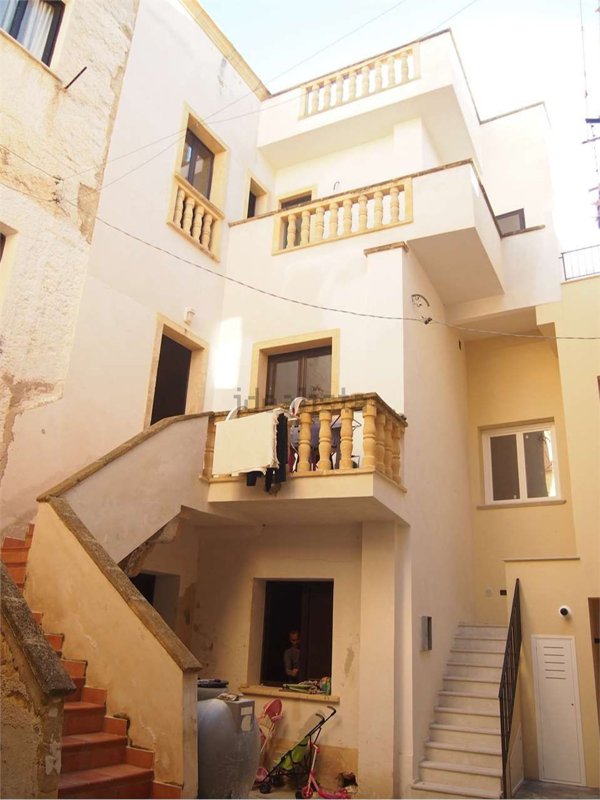 appartamento in vendita a Marsala in zona Centro Storico