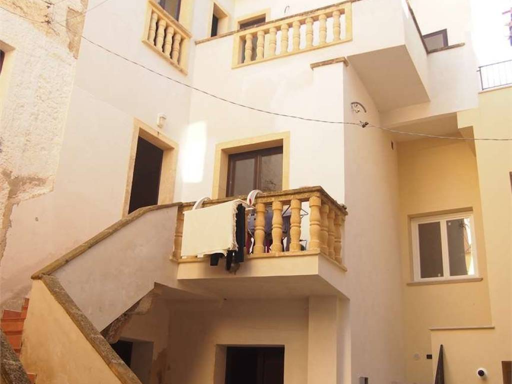 appartamento in vendita a Marsala in zona Centro Storico