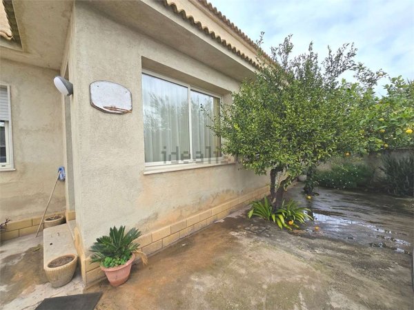 casa indipendente in vendita a Marsala