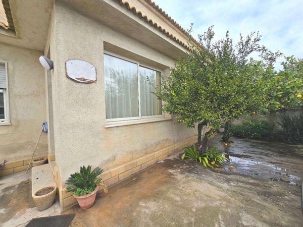 casa indipendente in vendita a Marsala