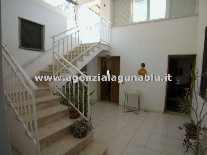 pentavano in vendita a Marsala