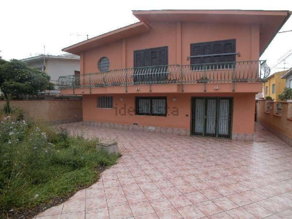 casa indipendente in vendita a Marsala
