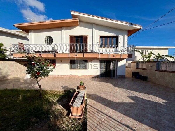 casa indipendente in vendita a Marsala