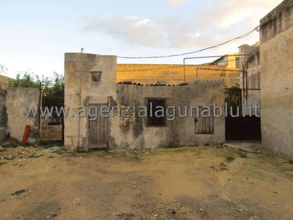 casa indipendente in vendita a Marsala