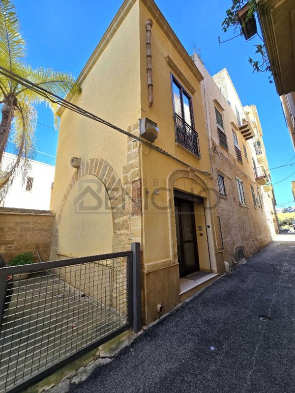 casa indipendente in vendita a Marsala