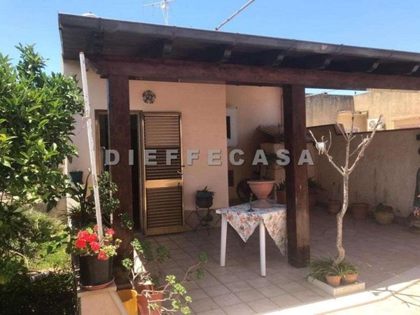 casa indipendente in vendita a Marsala