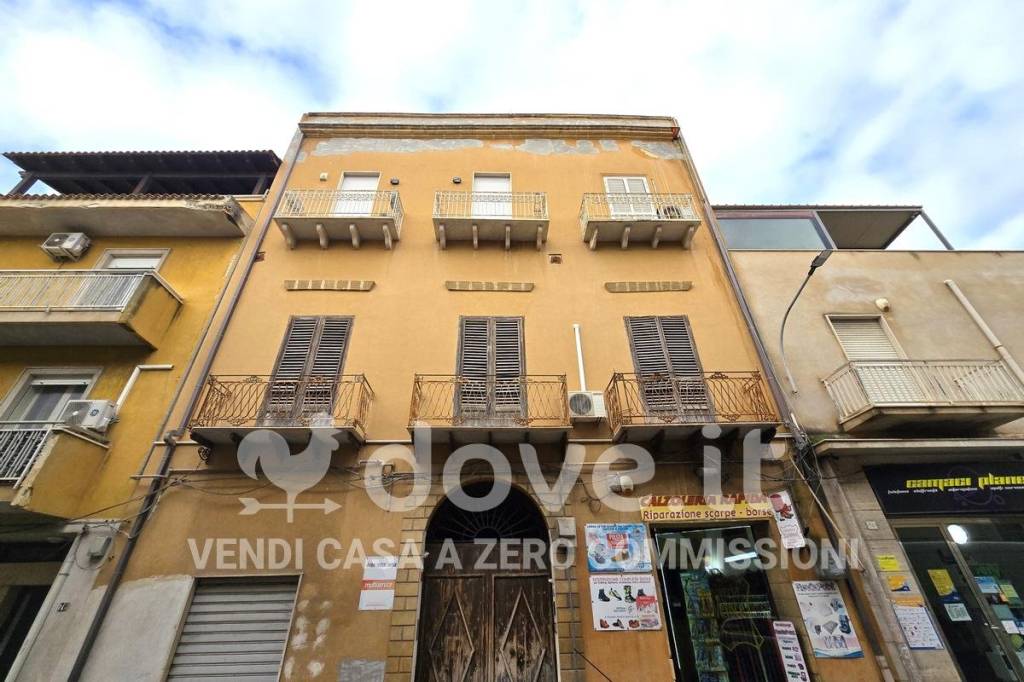 appartamento in vendita a Marsala in zona Centro Storico