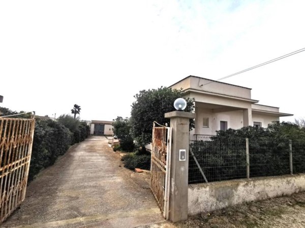 casa indipendente in vendita a Marsala