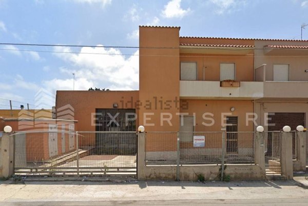 locale commerciale in vendita a Marsala