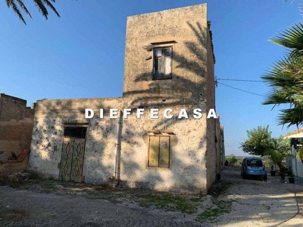 casa indipendente in vendita a Marsala