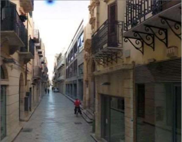 negozio in vendita a Marsala in zona Centro Storico