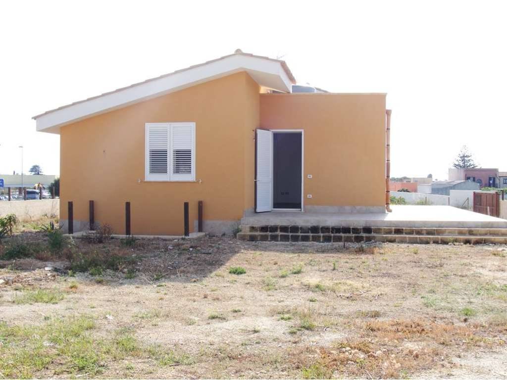 casa indipendente in vendita a Marsala