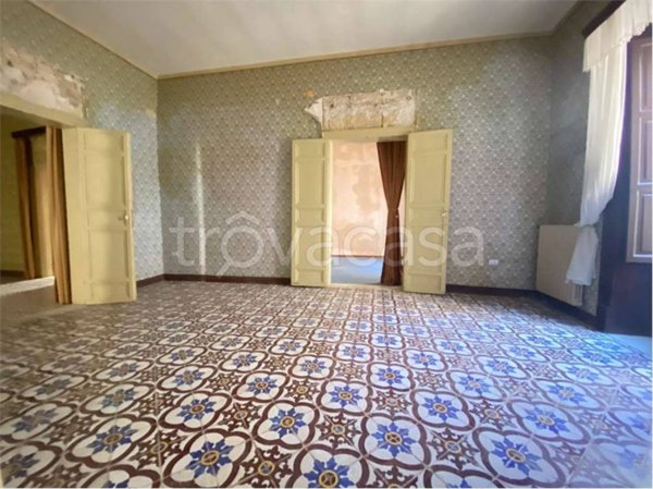 intera palazzina in vendita a Marsala in zona Centro Storico