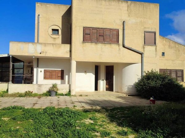 casa indipendente in vendita a Marsala