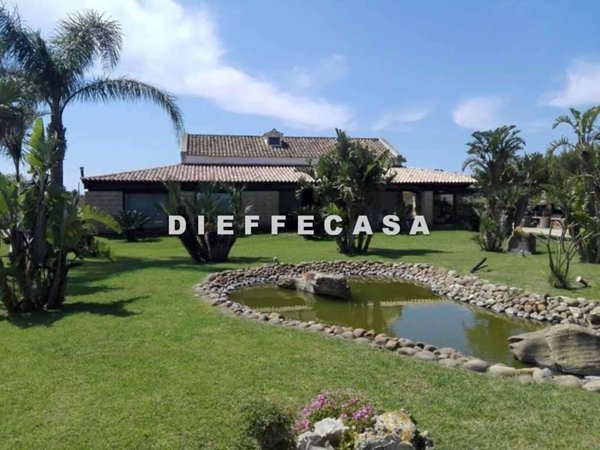 casa indipendente in vendita a Marsala