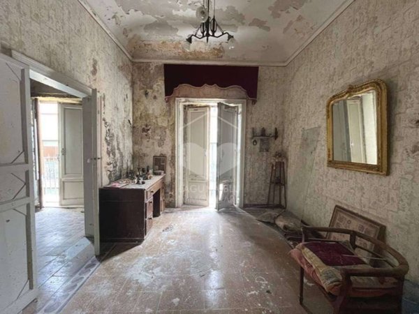 appartamento in vendita a Marsala in zona Centro Storico
