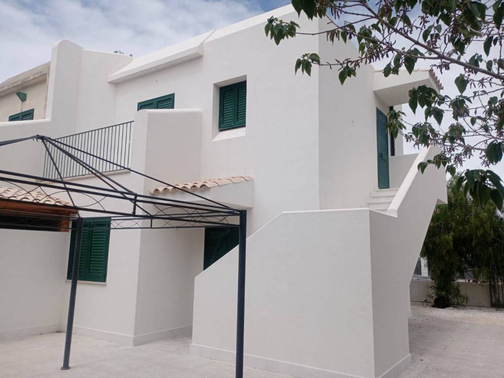 casa indipendente in vendita a Marsala in zona Casabianca