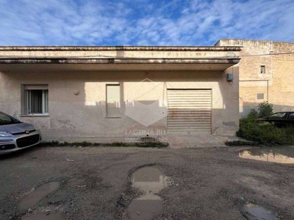 casa indipendente in vendita a Marsala