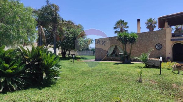 casa indipendente in vendita a Marsala