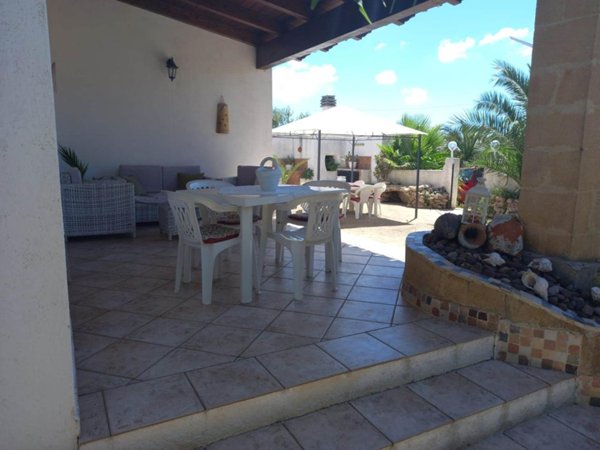 casa indipendente in vendita a Marsala