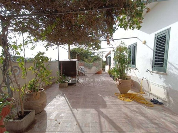 casa indipendente in vendita a Marsala