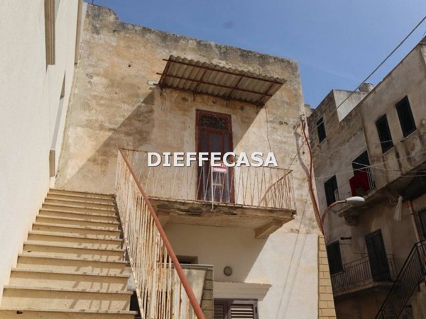 appartamento in vendita a Marsala in zona Centro Storico