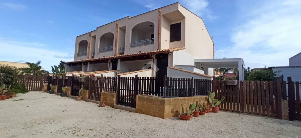 casa indipendente in vendita a Marsala in zona Birgi