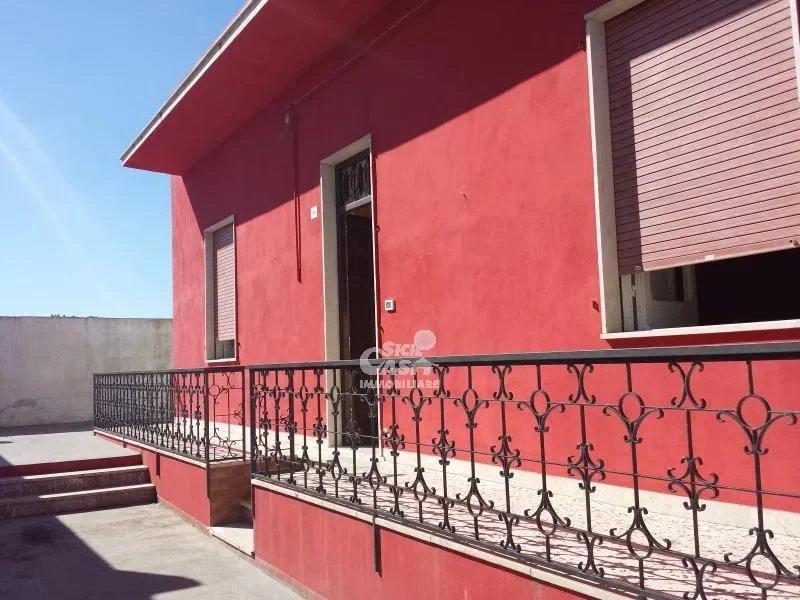casa indipendente in vendita a Marsala