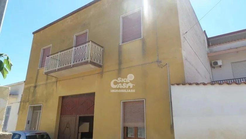 casa indipendente in vendita a Marsala