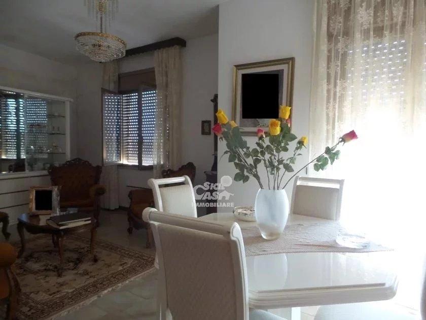 casa indipendente in vendita a Marsala