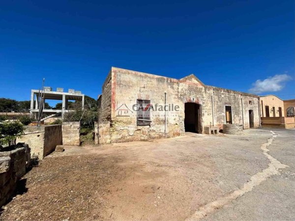 casa indipendente in vendita a Marsala