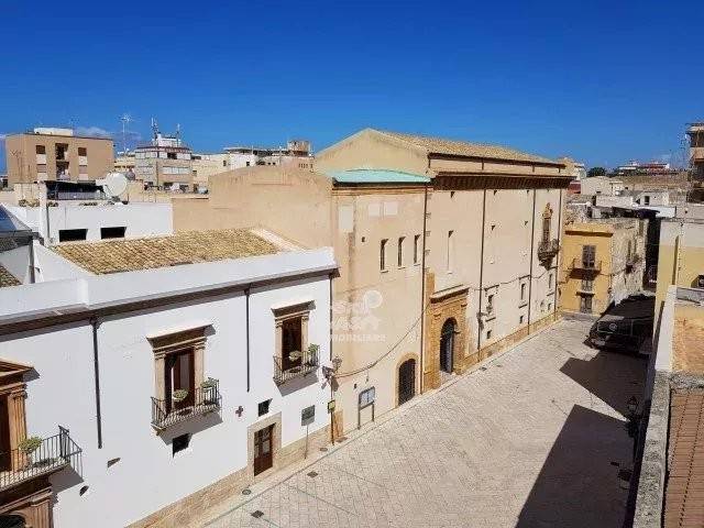 casa indipendente in vendita a Marsala in zona Centro Storico