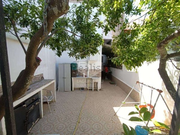 casa indipendente in vendita a Marsala
