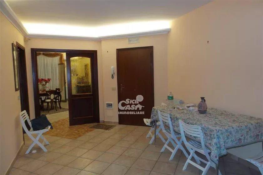 appartamento in vendita a Marsala in zona Centro Storico