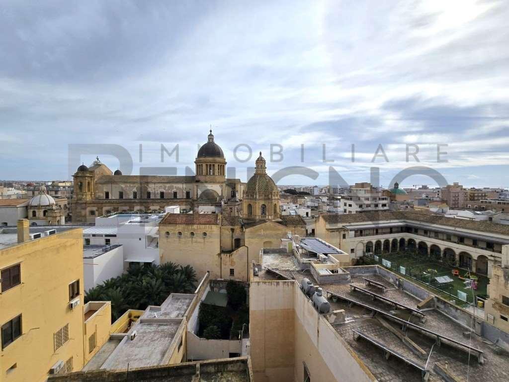 appartamento in vendita a Marsala in zona Centro Storico