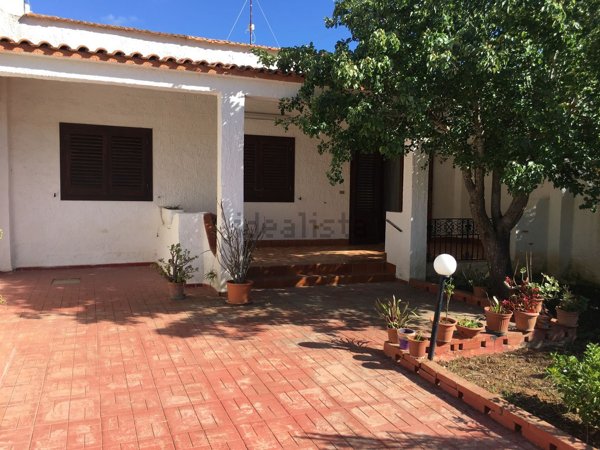 casa indipendente in vendita a Marsala