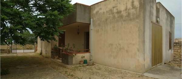 casa indipendente in vendita a Marsala