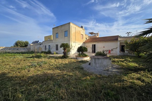 casa indipendente in vendita a Marsala