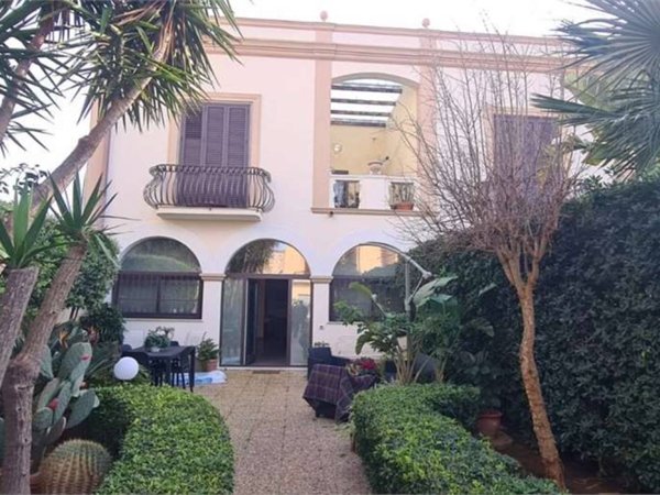 casa indipendente in vendita a Marsala in zona Centro Storico