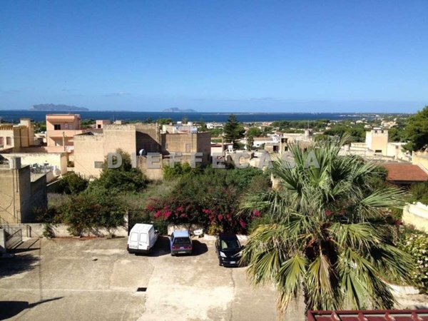 appartamento in vendita a Marsala in zona Santa Venera