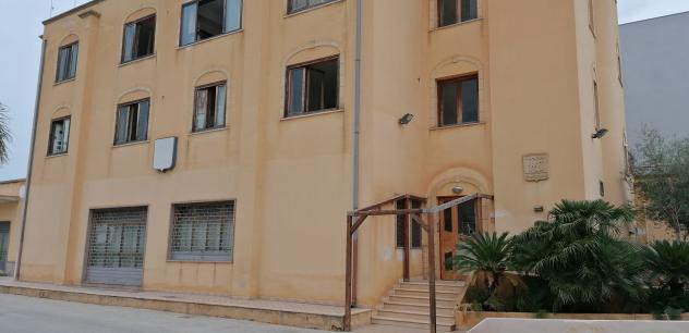 negozio in vendita a Marsala in zona Strasatti