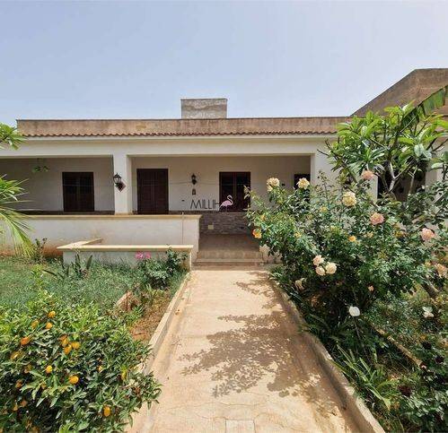 casa indipendente in vendita a Marsala in zona Ranna